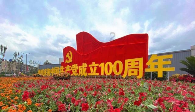 真完了！东方甄选直播再创新低，人数跌破1万，销售榜跌出前四十
